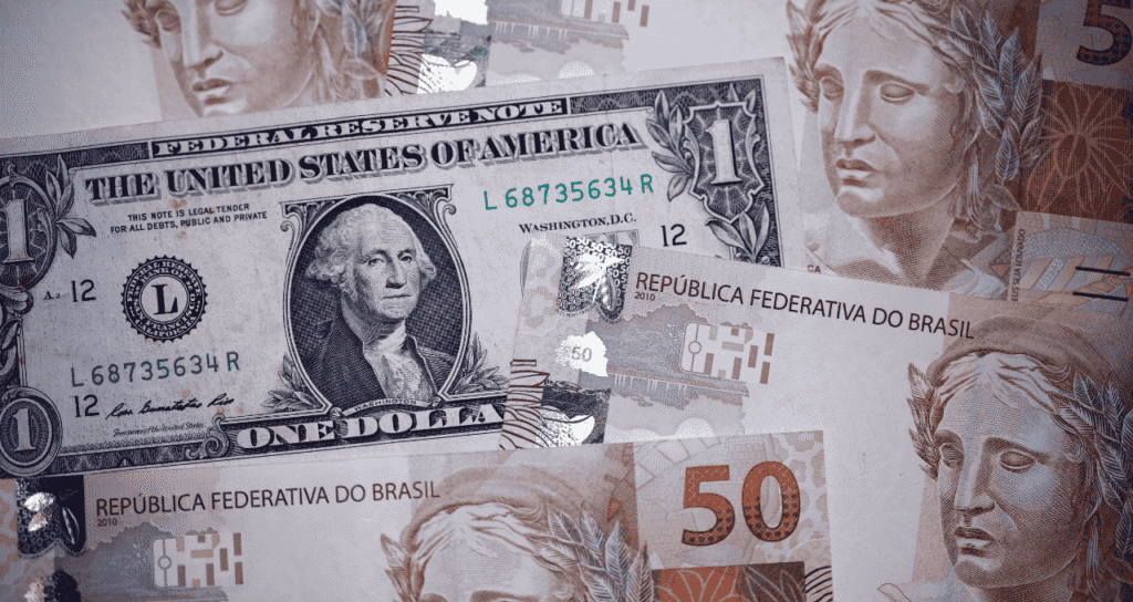 Superávit Comercial do Brasil em Março de 2023 Atinge US$ 8,155 Bilhões, Superando Expectativas Superávit Comercial do Brasil em Março de 2023 Atinge US$ 8,155 Bilhões, Superando Expectativas