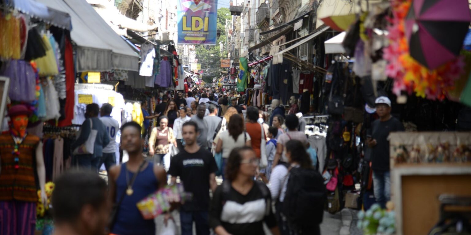 Estudo da Fiemg revela crescimento acelerado do PIB pós-pandemia