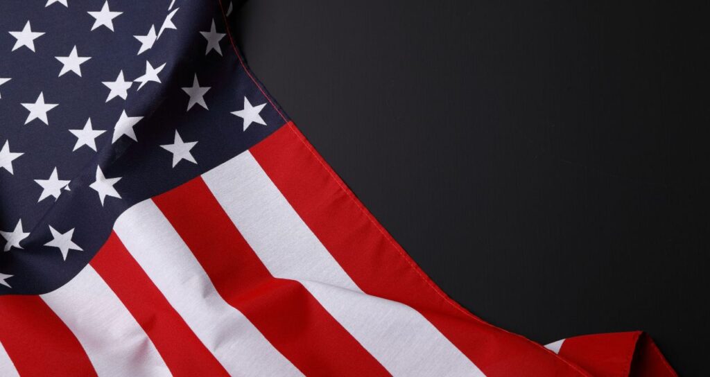 Tarifas Recíprocas dos EUA: Novas Taxas Variam de 10% a 50% e Entram em Vigor Nesta Quarta-feira