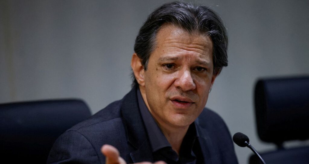 Acompanhe ao Vivo: Haddad no Programa Sem Censura – Participação Completa Acompanhe ao Vivo: Haddad no Programa Sem Censura - Participação Completa