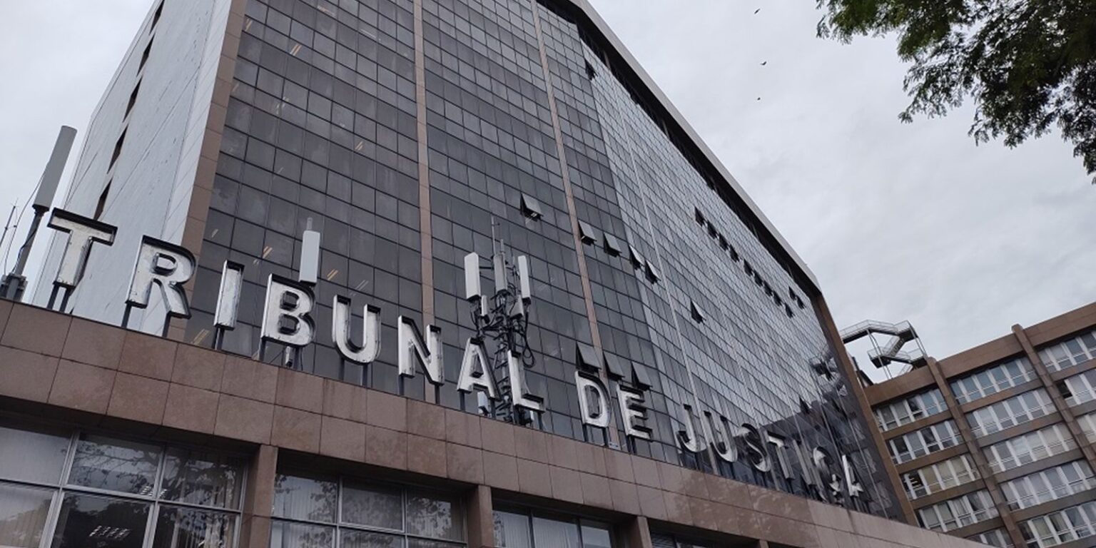 Justiça do Rio de Janeiro Decreta Falência da Rede Leader de Lojas de Departamento