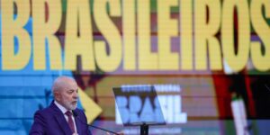 Governo antecipa pagamento do 13º salário para aposentados do INSS em abril e maio de 2024