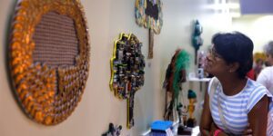 Feira de Artesãos Busca Profissionalização e Encara Inteligência Artificial como Aliada